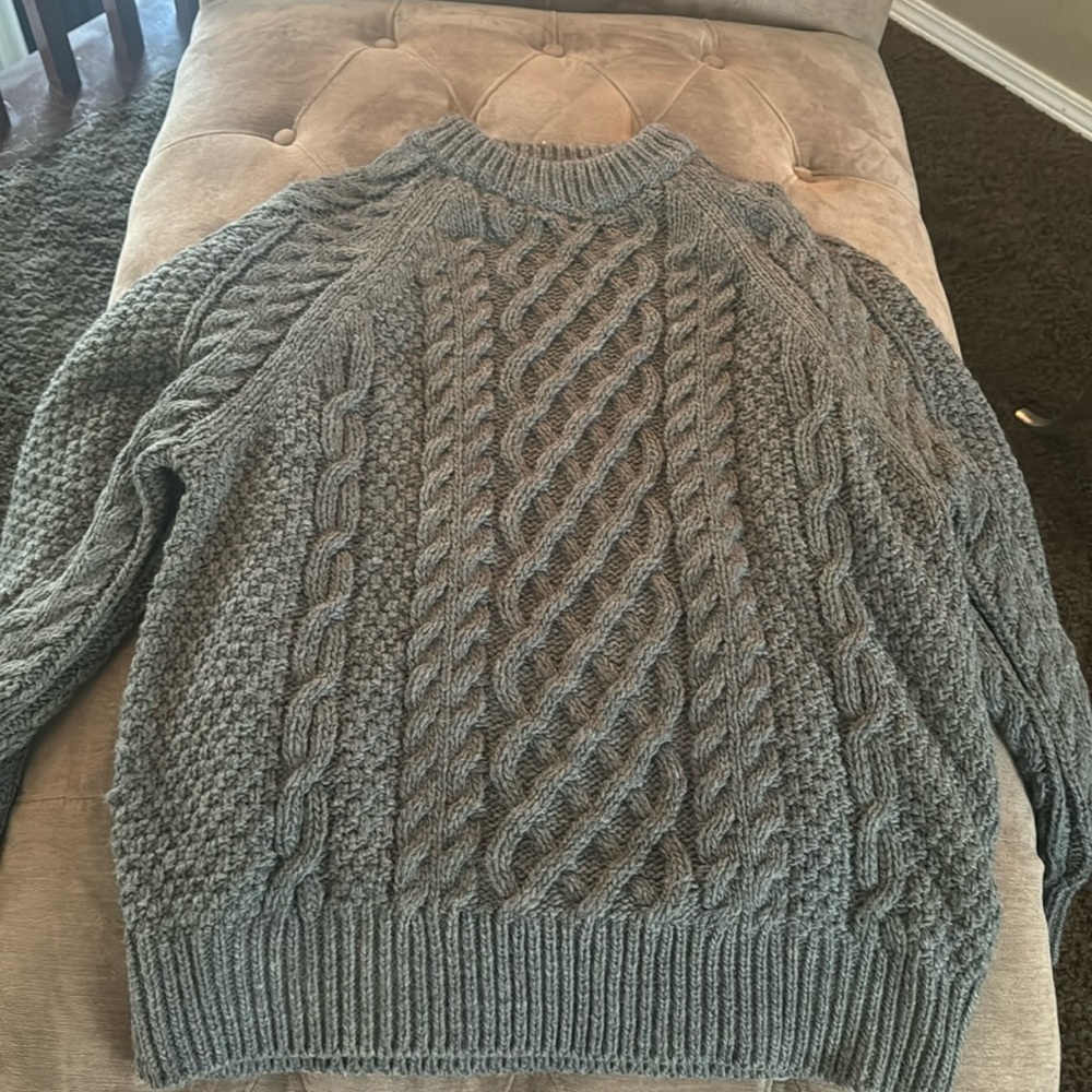 H&M grey cable sweater size large